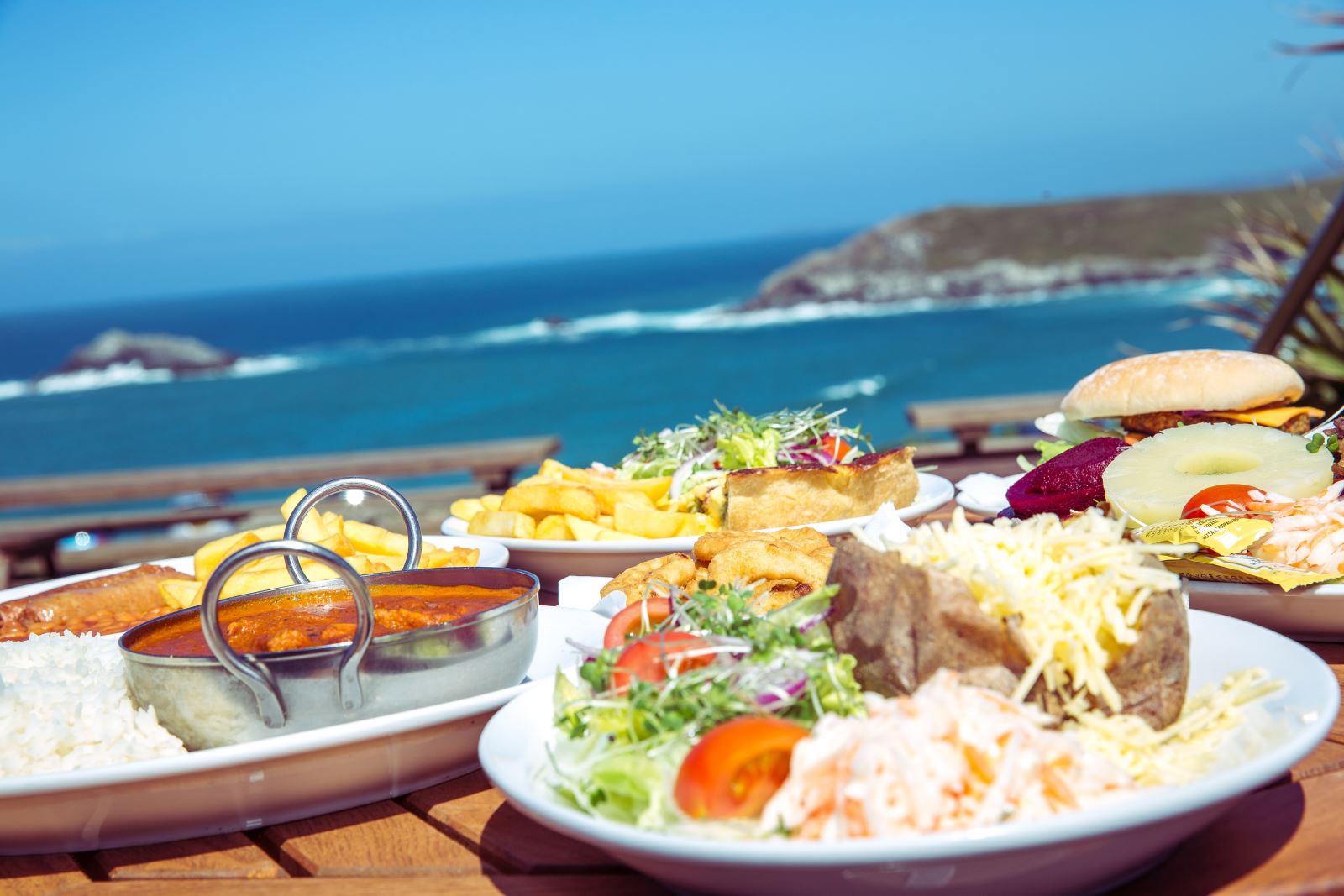 Top 5 - Places to Eat with a View - Newquay